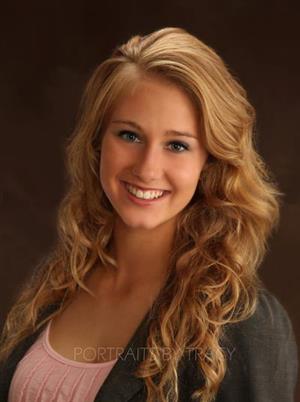 Hillary Hentges 